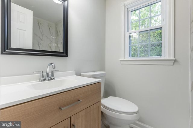 9400 CHATHAM ST, Manassas, VA 20110