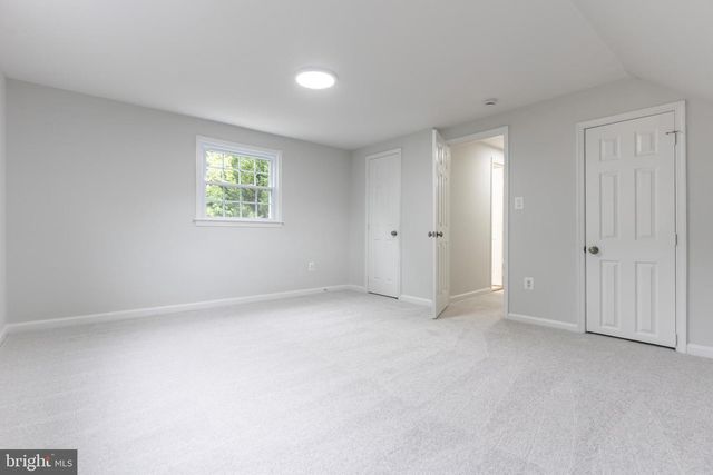9400 CHATHAM ST, Manassas, VA 20110