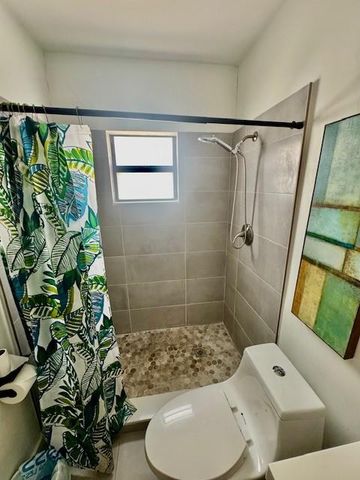 323 Fillmore St 12, Hollywood, FL 33019