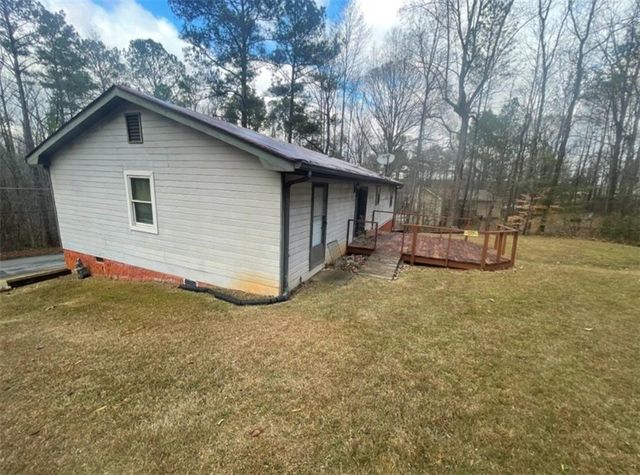 8855 Daerwater Drive, Winston, GA 30187