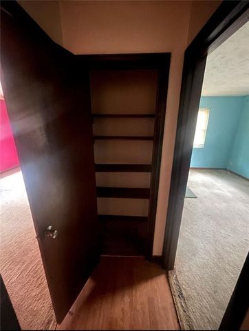 8855 Daerwater Drive, Winston, GA 30187