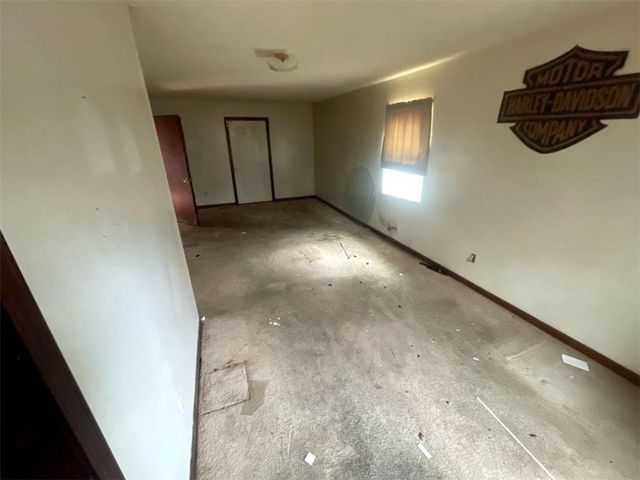 8855 Daerwater Drive, Winston, GA 30187