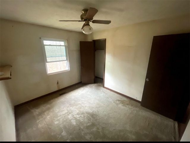 8855 Daerwater Drive, Winston, GA 30187