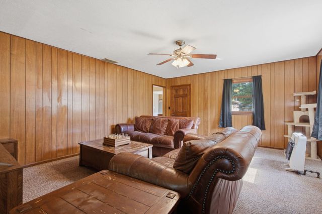 1026 S Bruce Avenue, Springfield, MO 65804