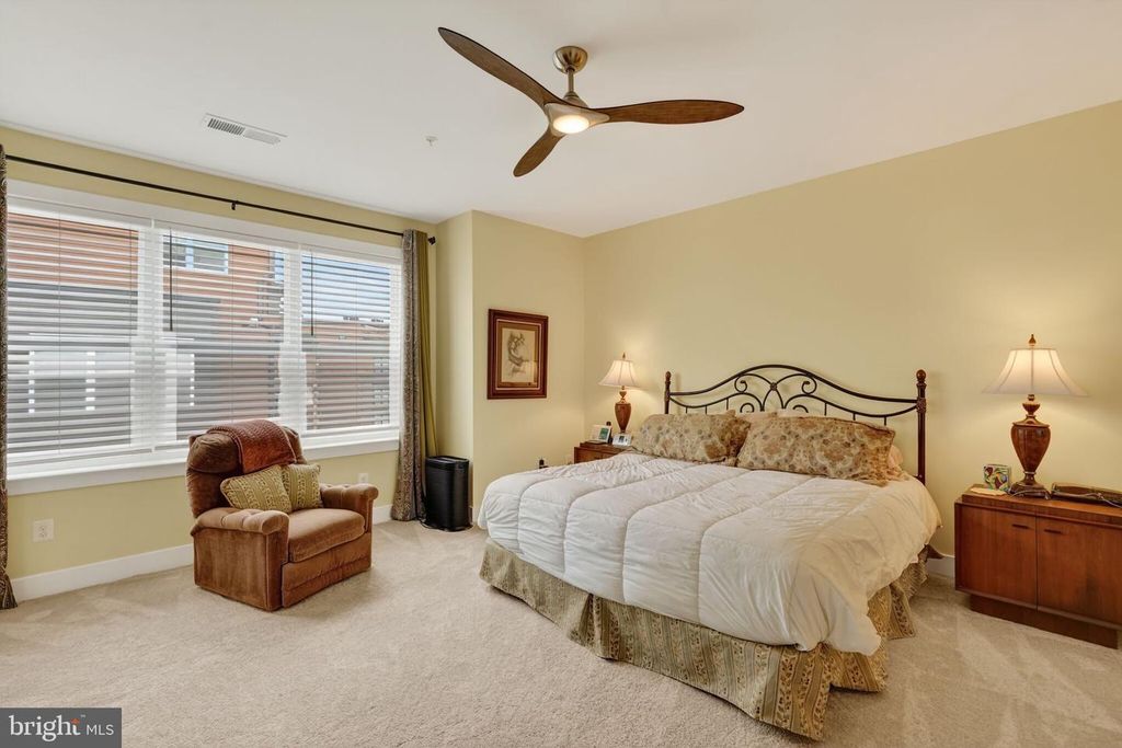 Image 16 of property listing at 3248 ROYAL FERN PL, Rockville, MD 20852