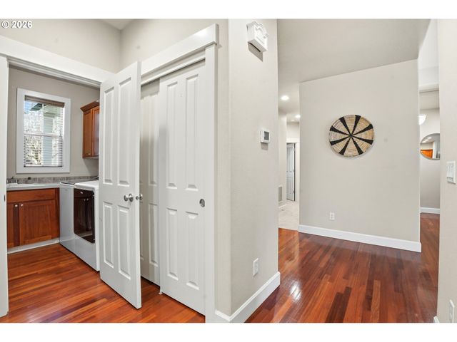 3290 RIDGE POINTE Dr, Forest Grove, OR 97116