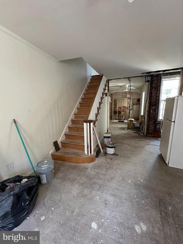 853 MERCER ST, Philadelphia, PA 19125
