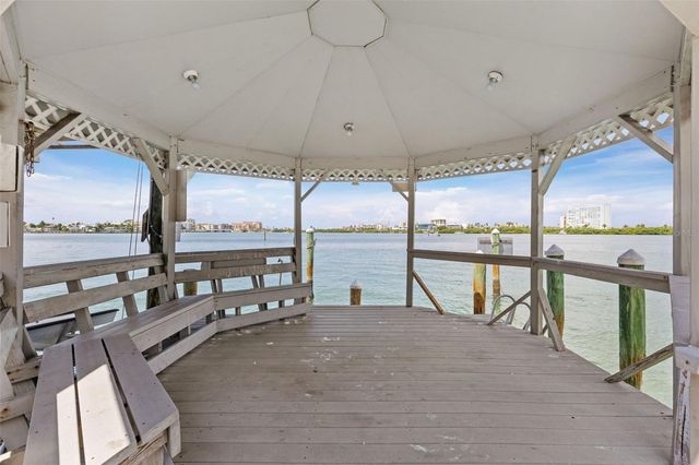 290 BAYSIDE DRIVE, Clearwater Beach, FL 33767