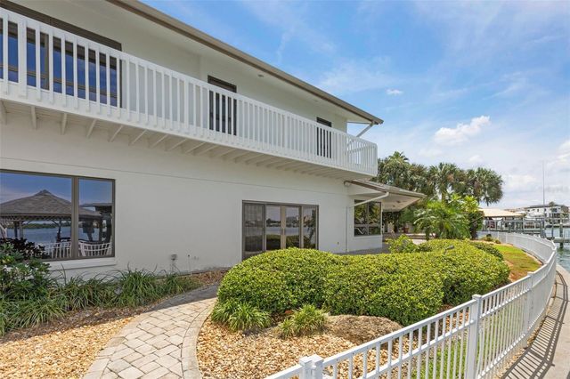 290 BAYSIDE DRIVE, Clearwater Beach, FL 33767