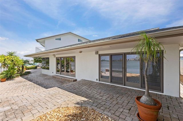 290 BAYSIDE DRIVE, Clearwater Beach, FL 33767