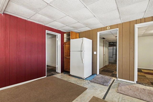 9351 S Catalpa Avenue, Newaygo, MI 49337