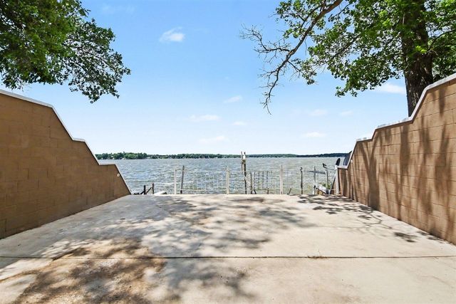 9351 S Catalpa Avenue, Newaygo, MI 49337