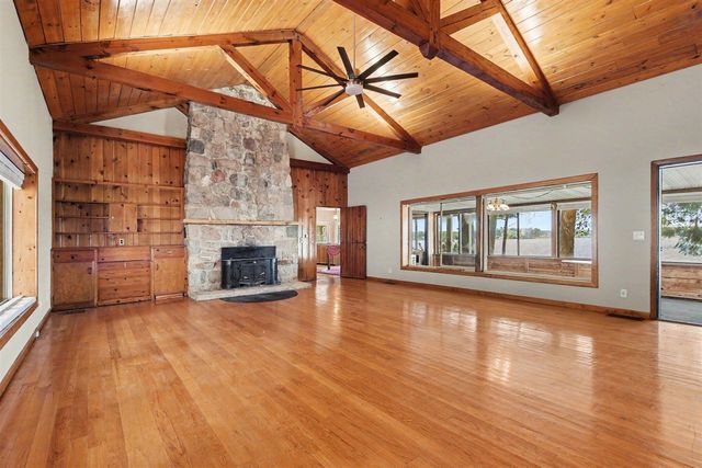 9351 S Catalpa Avenue, Newaygo, MI 49337