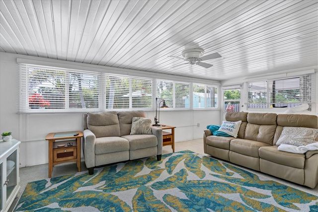 401 LEACH STREET, Englewood, FL 34223