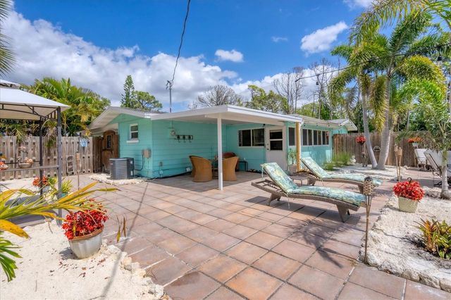 401 LEACH STREET, Englewood, FL 34223