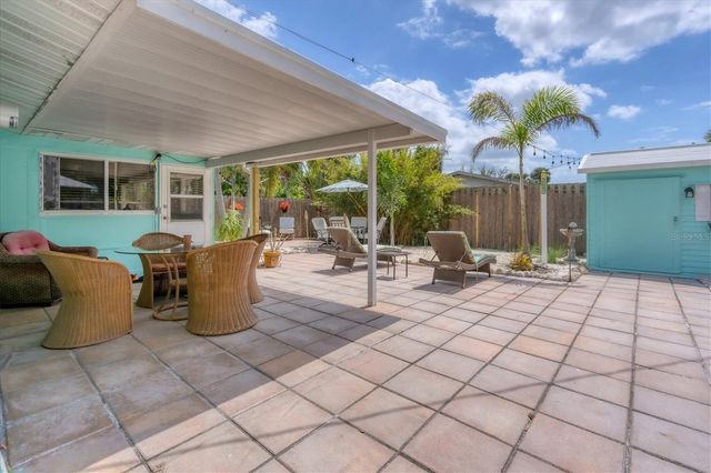 401 LEACH STREET, Englewood, FL 34223