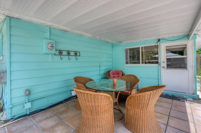 401 LEACH STREET, Englewood, FL 34223