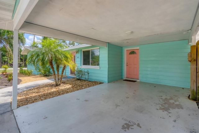 401 LEACH STREET, Englewood, FL 34223