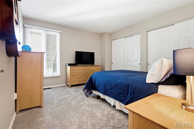 1858 Oxborough Court, Chesterfield, MO 63017