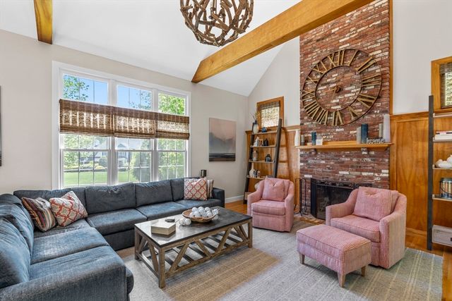 160 Quail Run, Marshfield, MA 02050