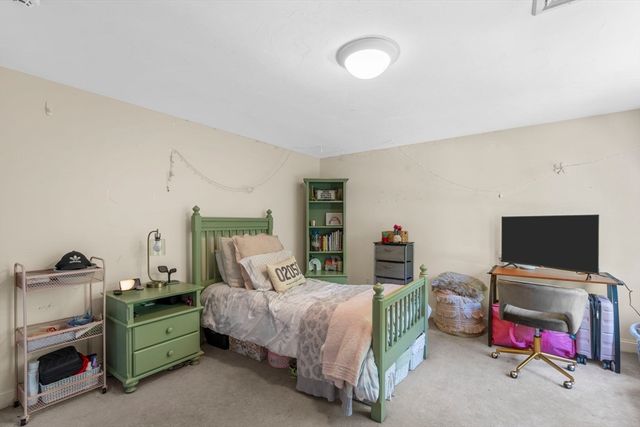 160 Quail Run, Marshfield, MA 02050