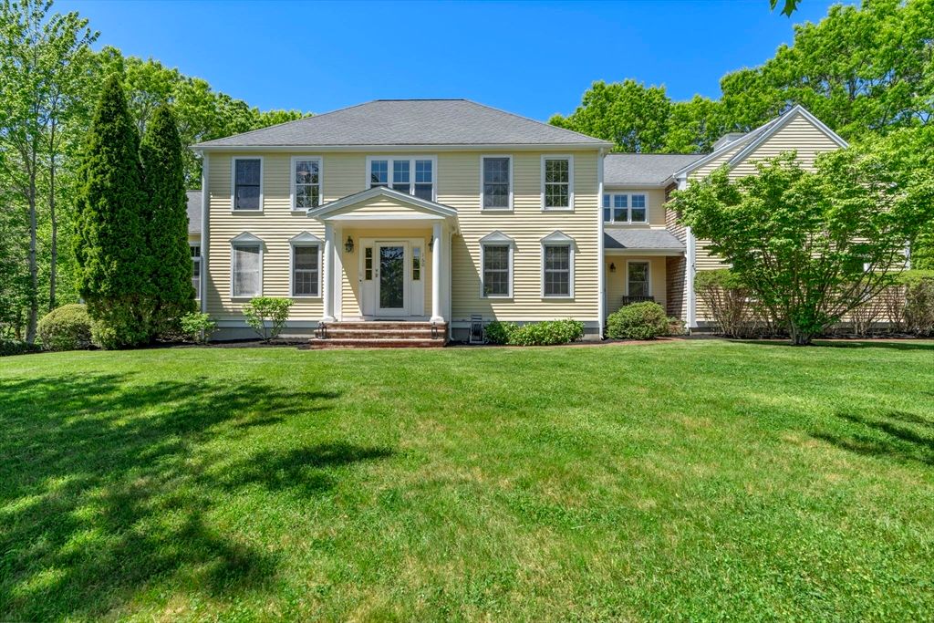 160 Quail Run, Marshfield, MA 02050