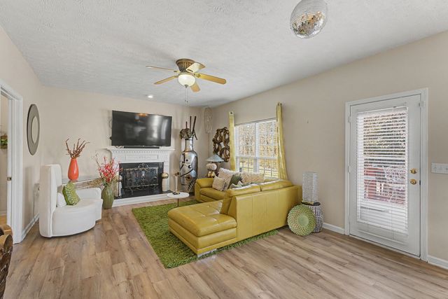 5672 Deer Valley Trl, Antioch, TN 37013