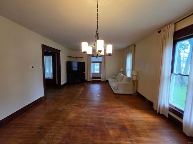 9914 E Jackson Street, Selma, IN 47383