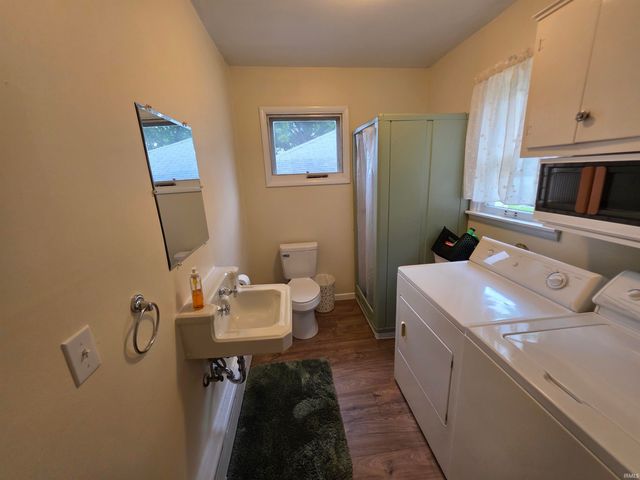 9914 E Jackson Street, Selma, IN 47383