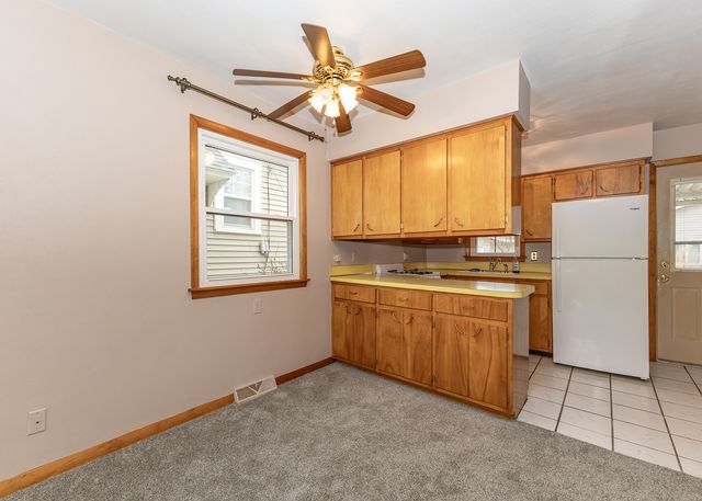 1850 45th Street, Rock Island, IL 61201