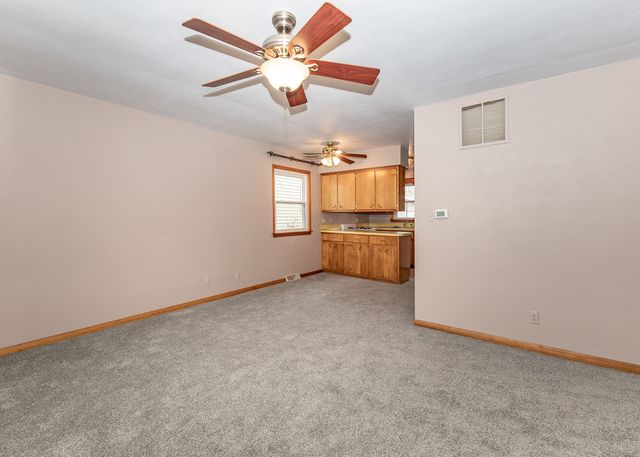 1850 45th Street, Rock Island, IL 61201