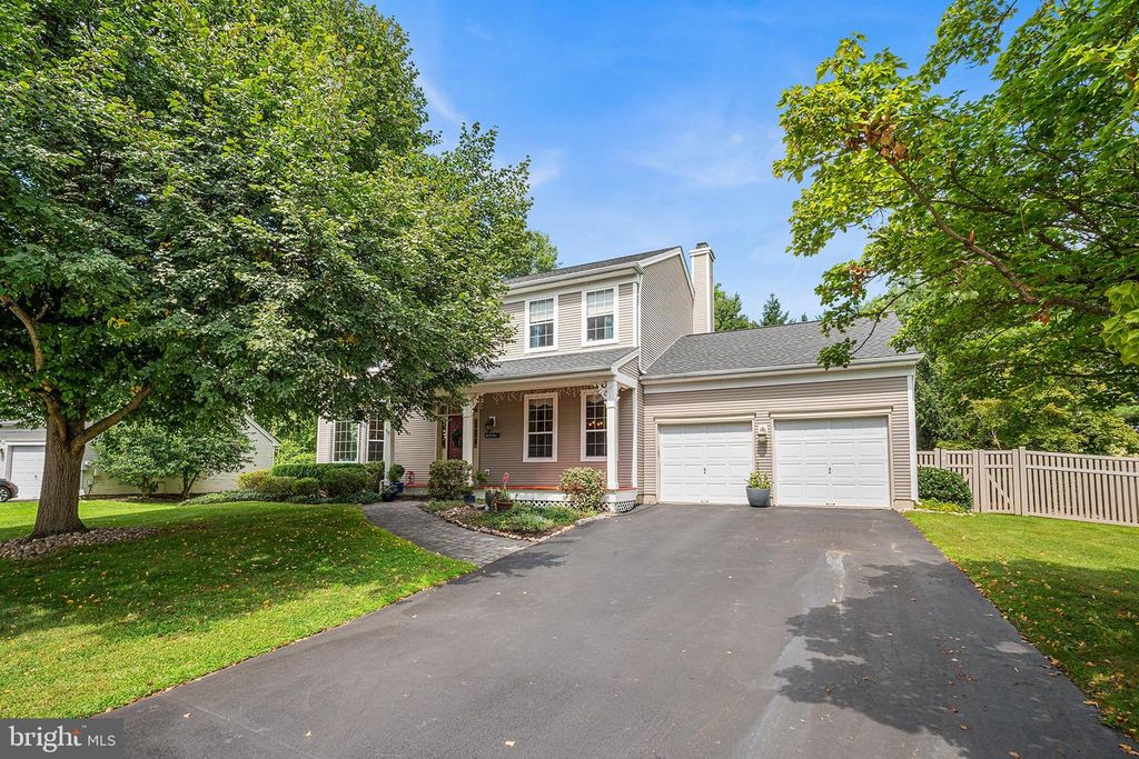 39 CHICORY LN, PENNINGTON, NJ 08534 — exterior