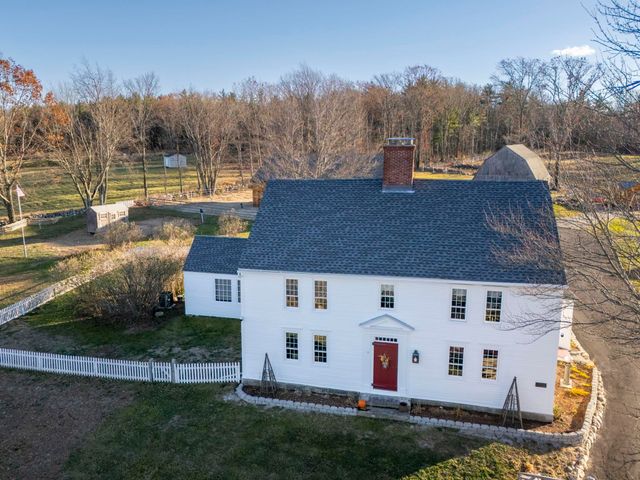 392 High Street, Candia, NH 03034