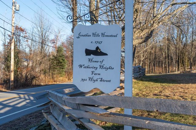 392 High Street, Candia, NH 03034