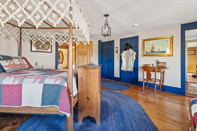 392 High Street, Candia, NH 03034