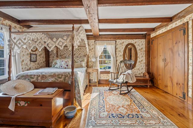 392 High Street, Candia, NH 03034