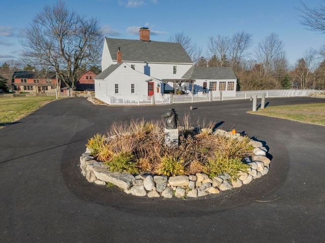 392 High Street, Candia, NH 03034