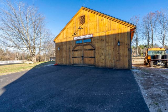 392 High Street, Candia, NH 03034