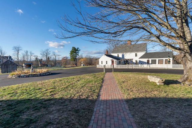 392 High Street, Candia, NH 03034