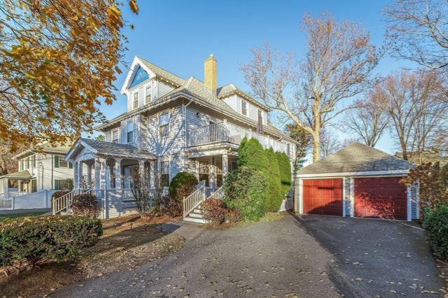 220 Lowell Ave 1, Newton, MA 02460