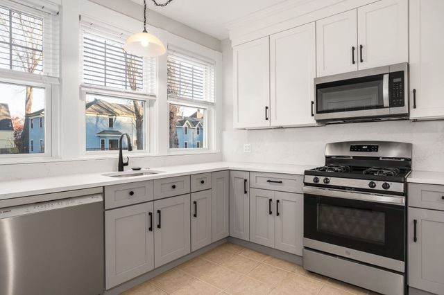 220 Lowell Ave 1, Newton, MA 02460