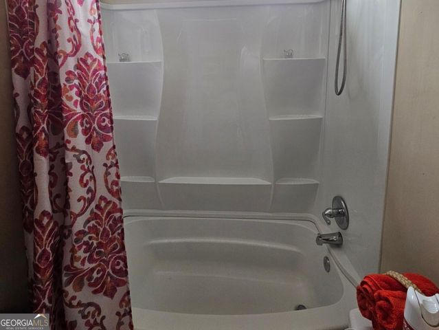 3932 Misty Lake, Ellenwood, GA 30294