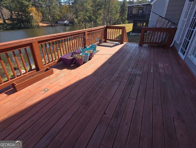 3932 Misty Lake, Ellenwood, GA 30294