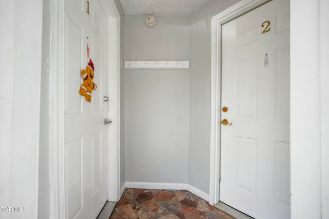 2426 Old Lewis Road, Johnson City, TN 37601