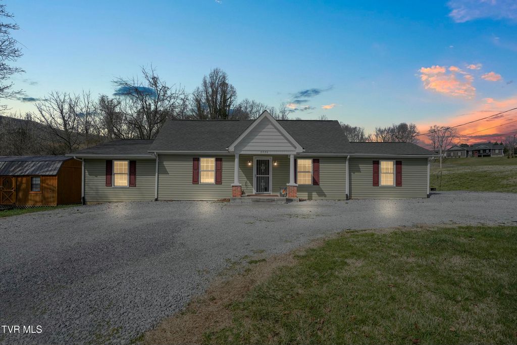 2426 Old Lewis Road, Johnson City, TN 37601
