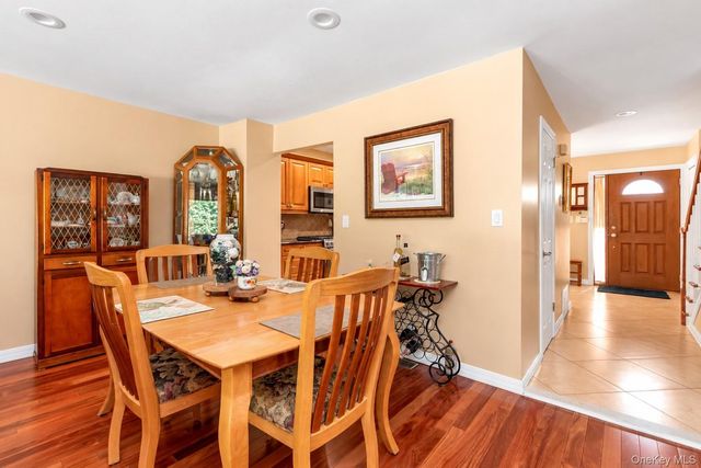 2189 Jerusalem Avenue, Merrick, NY 11566