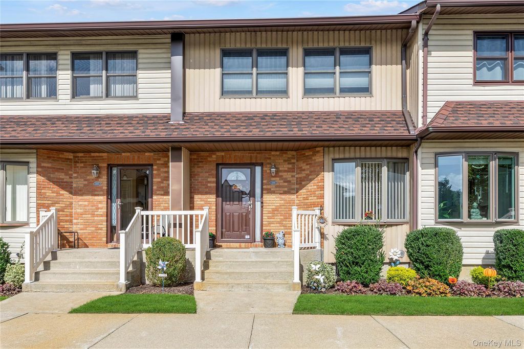 2189 Jerusalem Avenue, Merrick, NY 11566 — exterior