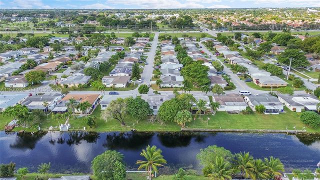 1705 NW 69th Ter, Margate, FL 33063