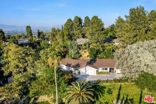 4732 Del Moreno Drive, Woodland Hills (los Angeles), CA 91364