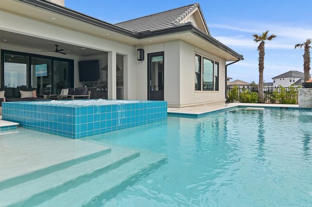 4548 Sailmaker Lane, Destin, FL 32541